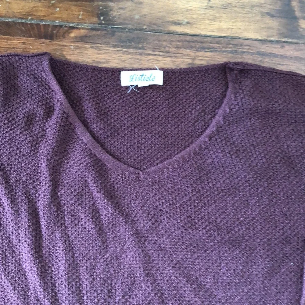 Sweater - Picture 3 of 4